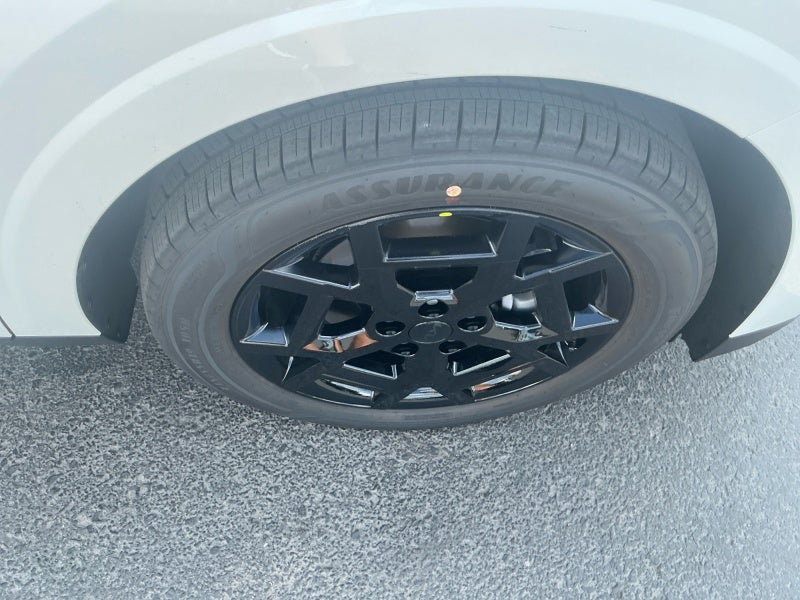 2027 Kia Carnival EX