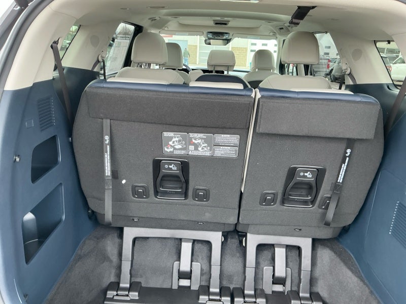 2026 Kia Carnival SX