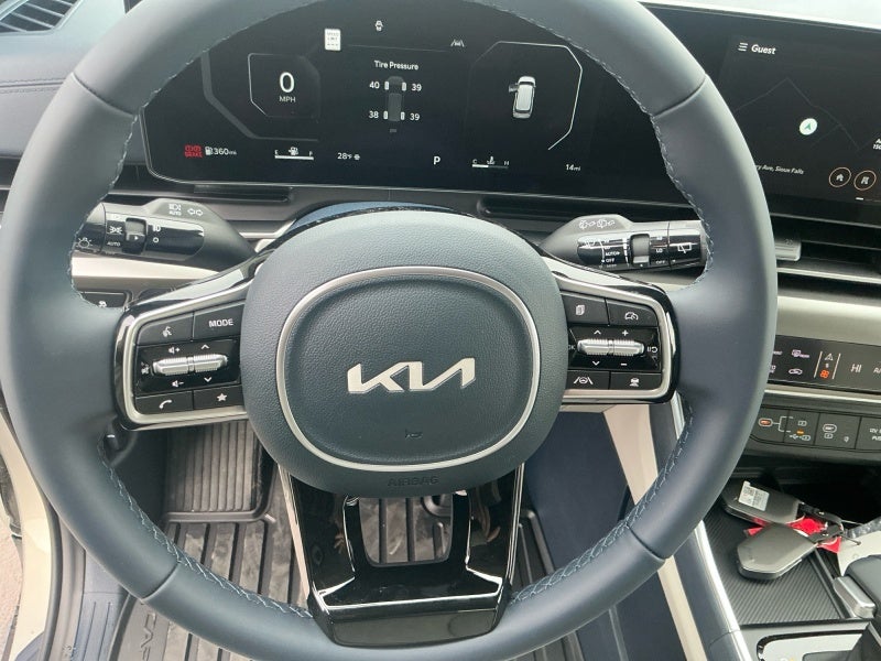 2026 Kia Carnival SX