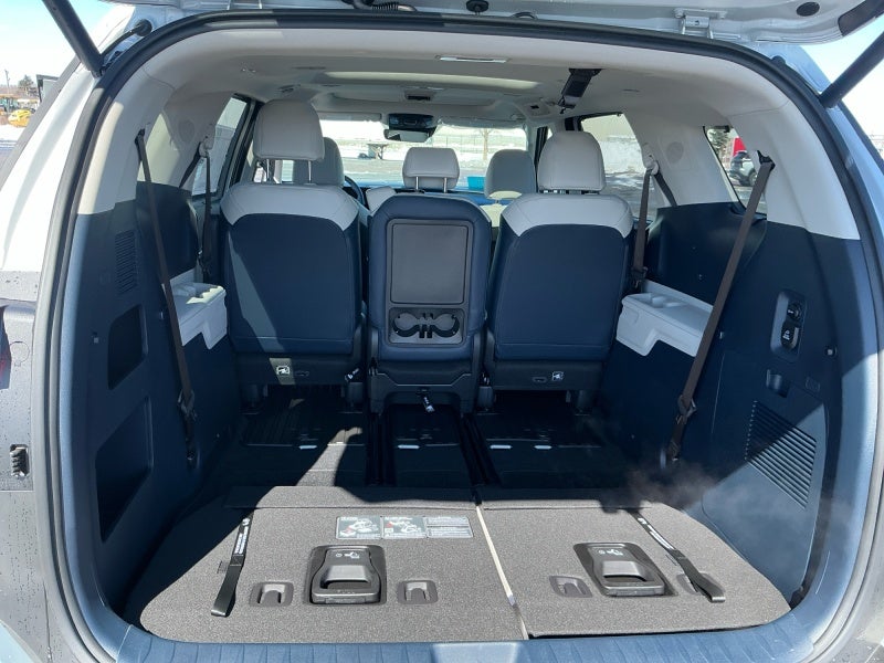 2026 Kia Carnival SX