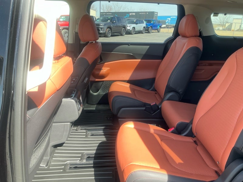 2026 Kia Carnival SX