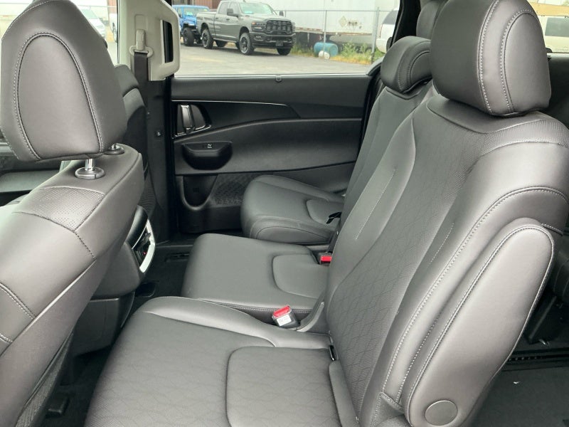 2027 Kia Carnival Hybrid SX