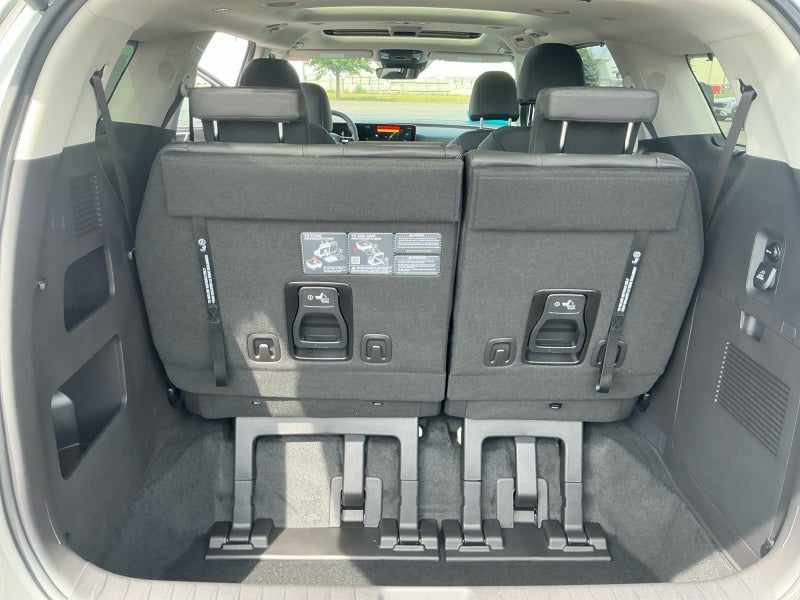 2027 Kia Carnival Hybrid SX