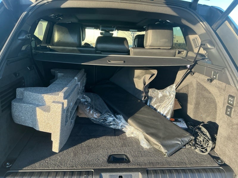 2022 Land Rover Range Rover Sport HSE Silver Edition