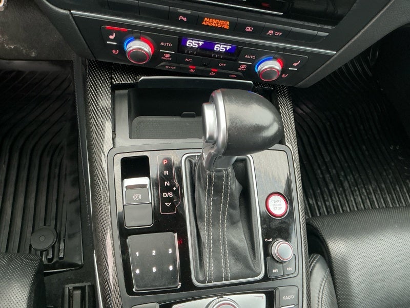 2015 Audi S6 4dr Sdn